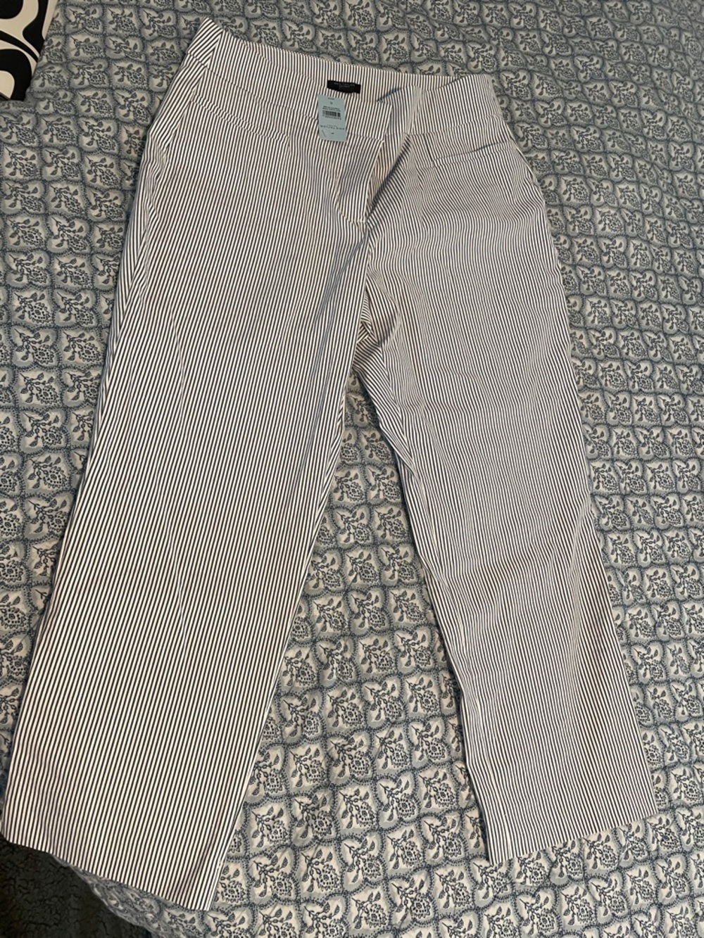 Ann Taylor Navy and White Pinstripe Wide-Leg Pants NWT
